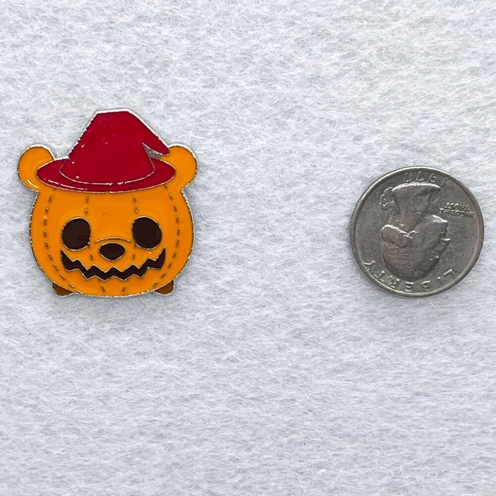 🔮 5/$25 Disney Winnie the Pooh Halloween Jack-o-lantern Tsum Tsum Pin - Picture 2 of 2